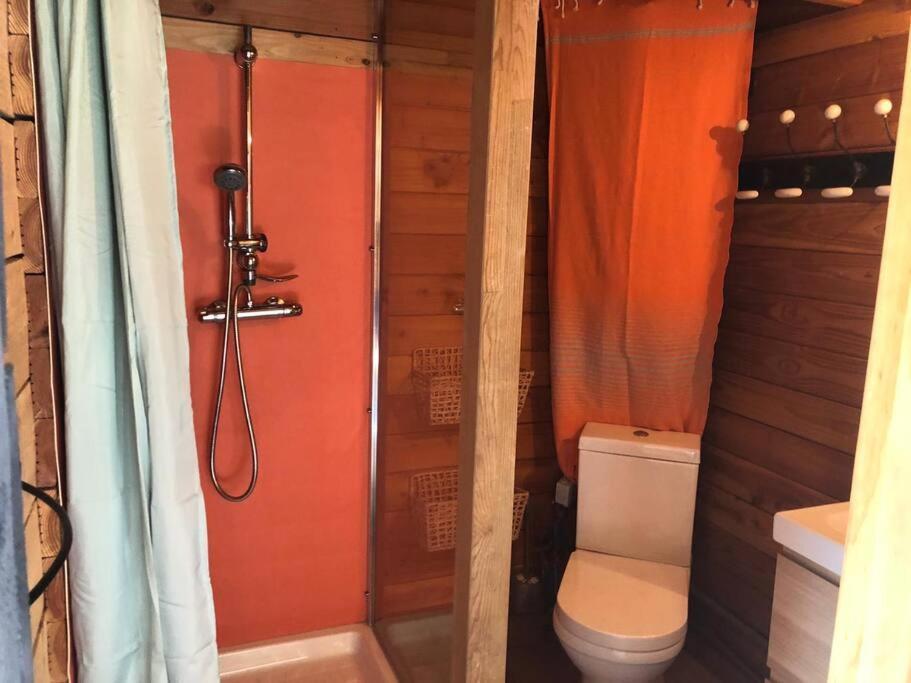 Chalet Bois Cosy Avec Piscine Aix Nature Aix-en-Provence Exteriör bild